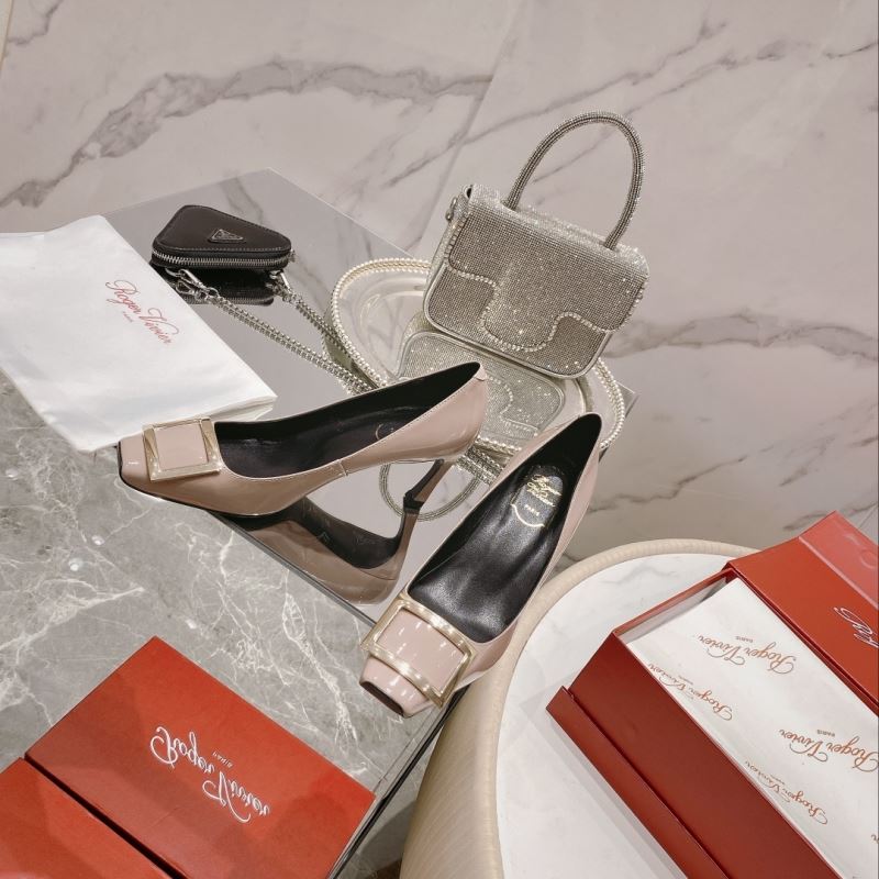 Roger Vivier flat shoes